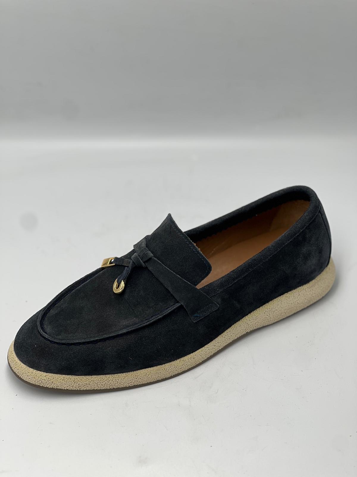 Tassel Loafer - Navy Suede